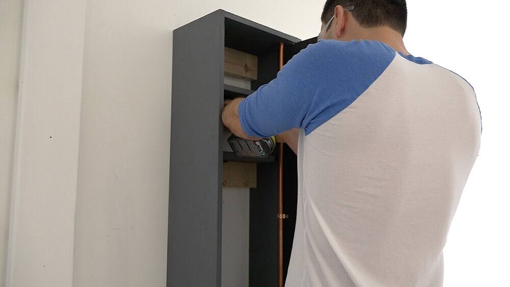 DIY Standing Mirror Cabinet