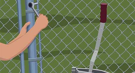Repairing a chain-link fence - Repairing Maintaining Fences and Gates Repairing a chain-link fence - Repairing Maintaining Fences and Gates