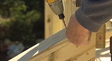 Attach rails stairway posts - Replacing a Deck Railing Attach rails stairway posts - Replacing a Deck Railing