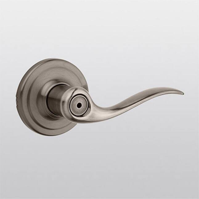 Kwikset Tustin Polished Brass Passage Hall/Closet Door Lever Featuring