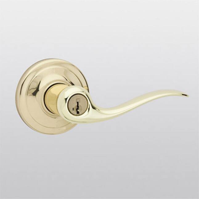 Kwikset Tustin Polished Brass Passage Hall/Closet Door Lever Featuring