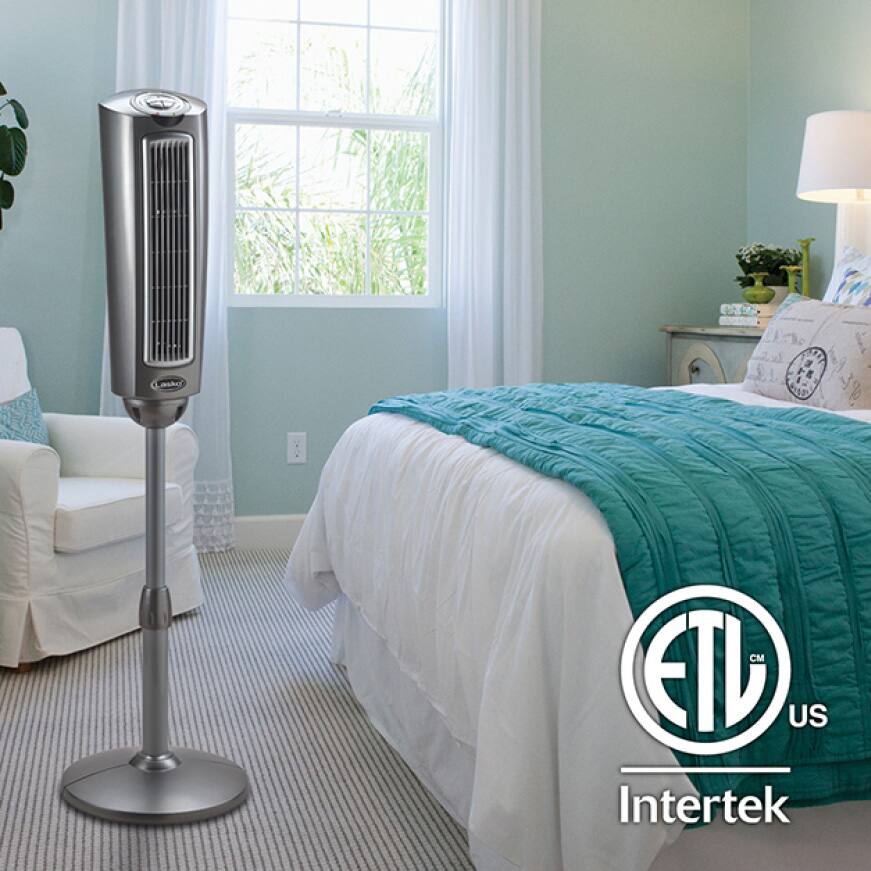 Lasko 52 in. Space-Saving Pedestal Fan with Remote Control 2535 - The Home  Depot