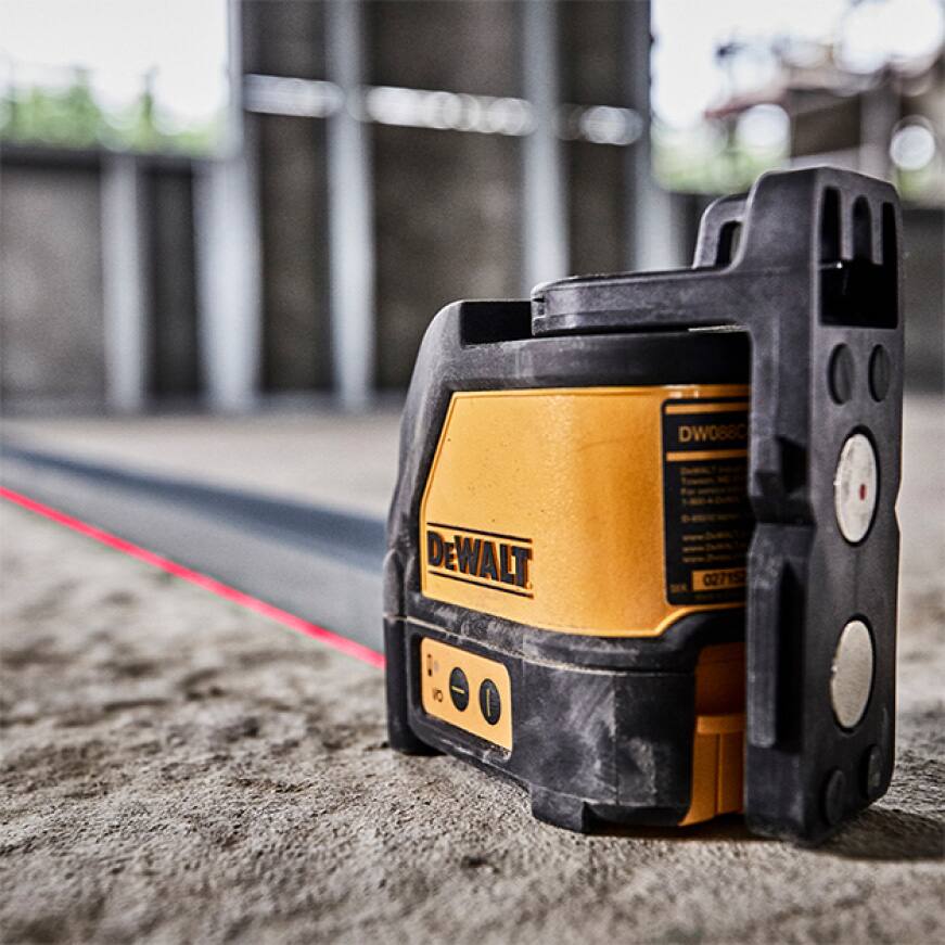 DEWALT 165 ft. Red SelfLeveling CrossLine Laser Level with (3) AA