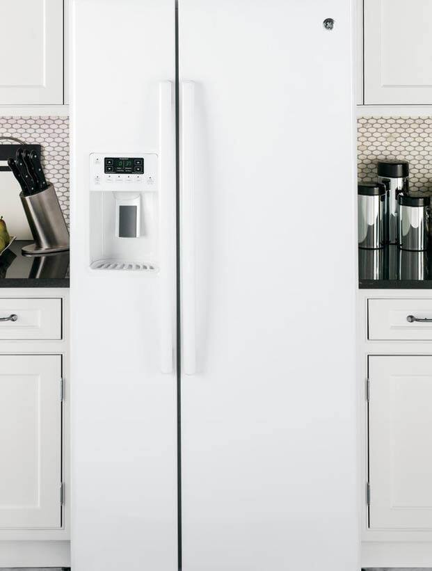 Ge 23 2 Cu Ft Side By Side Refrigerator In White Gss23ggkww The Home Depot