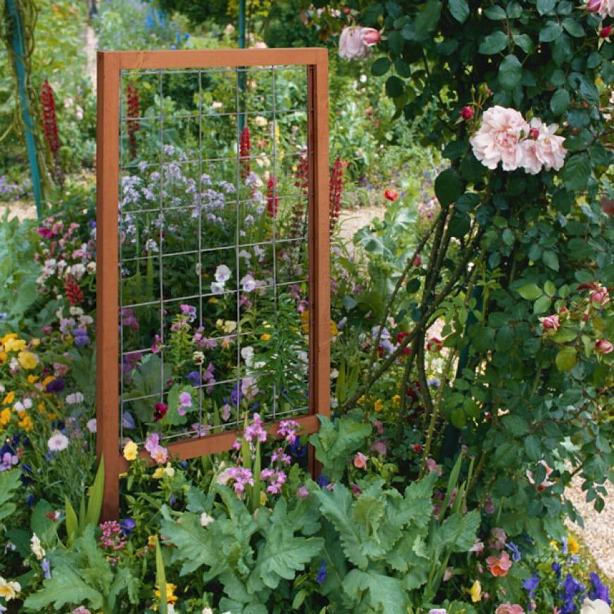 Outdoor Essentials 48 in. Wood Framed Hog Wire Trellis309170 The