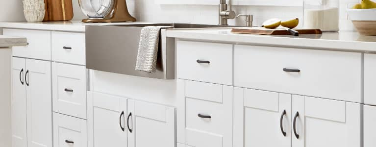 how to measure drawer pull size