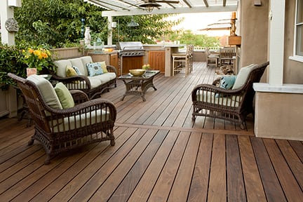 <img src=/hdus/en_US/DTCCOMNEW/fetch/collections/staticImages/PrepPaintPerfectImage.jpg> Exterior Stain Project